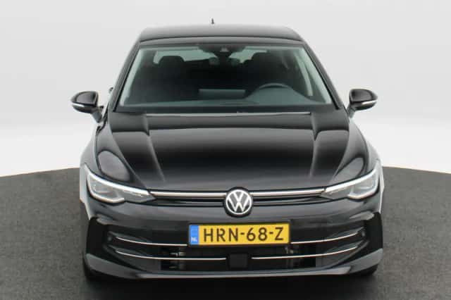 Volkswagen Golf (2025) thumbnail 6