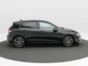 Volkswagen Golf (2025) thumbnail 8