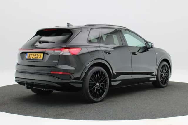 Audi Q4 e-tron (2026) thumbnail 2