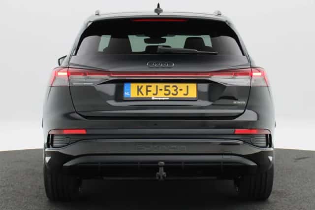 Audi Q4 e-tron (2026) thumbnail 5