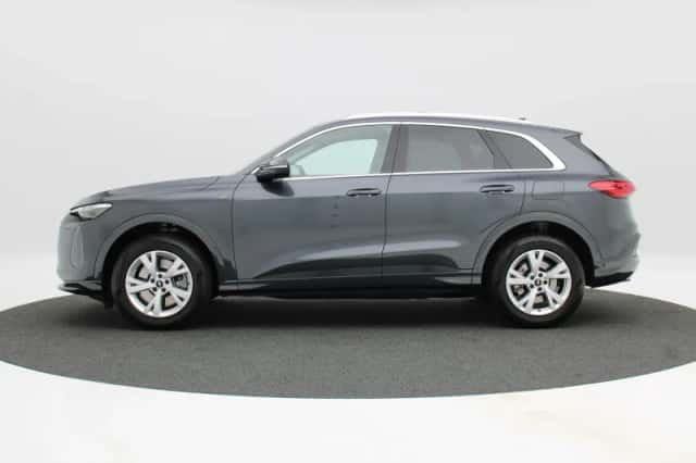 Audi Q5 (2025) thumbnail 6