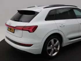 Audi e-tron (2022) thumbnail 15