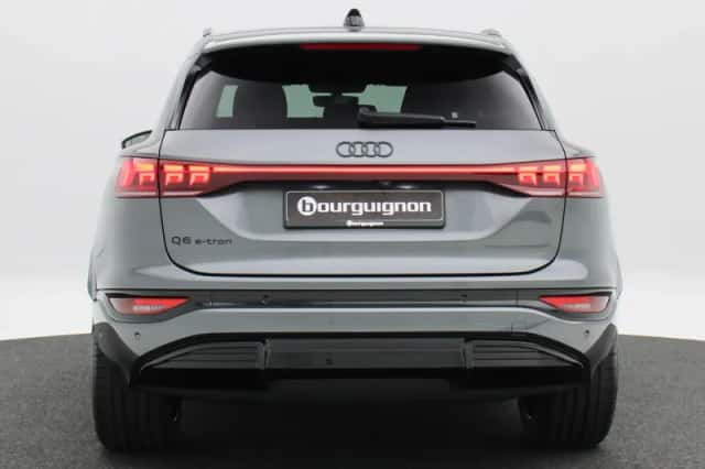 Audi Q6 (2026) thumbnail 4