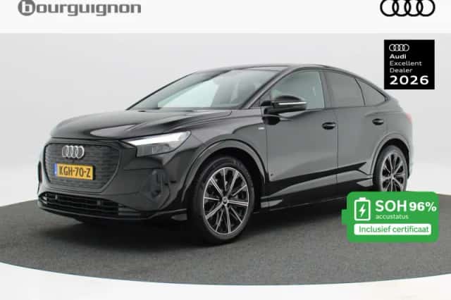 Audi Q4 (2022) thumbnail 1