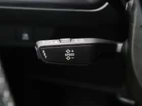 Audi Q4 (2022) thumbnail 24
