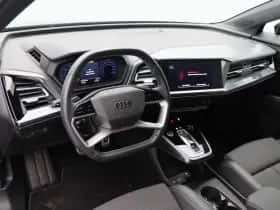 Audi Q4 (2022) thumbnail 4