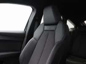Audi Q4 (2022) thumbnail 33