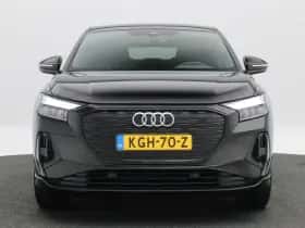 Audi Q4 (2022) thumbnail 5