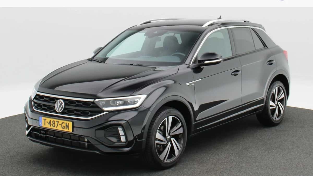 Volkswagen T-Roc (2022) — foto 1