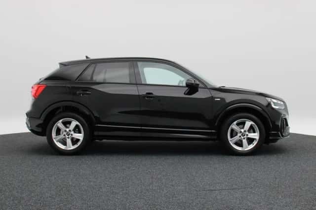 Audi Q2 (2025) thumbnail 6
