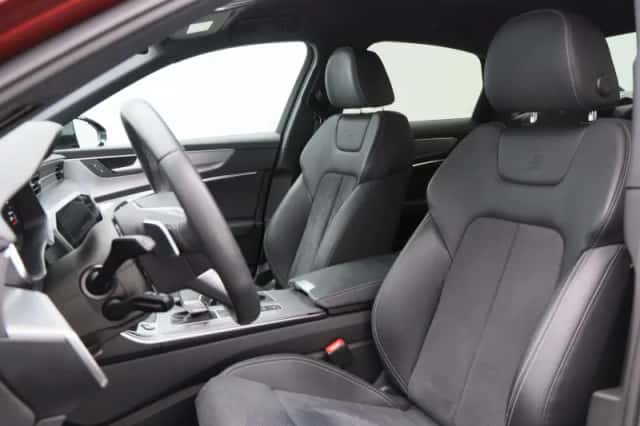 Audi A6 (2024) thumbnail 5