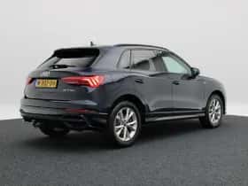 Audi Q3 (2021) thumbnail 2