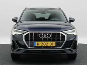 Audi Q3 (2021) thumbnail 4