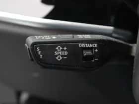 Audi A8 (2023) thumbnail 12