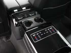 Audi A8 (2023) thumbnail 20