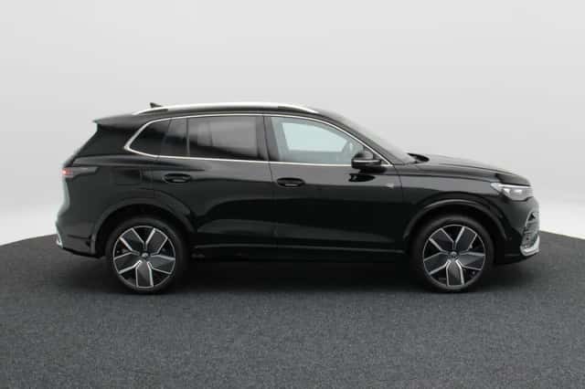 Volkswagen Tiguan (2026) thumbnail 6