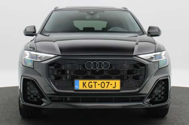 Audi Q8 (2025) thumbnail 5