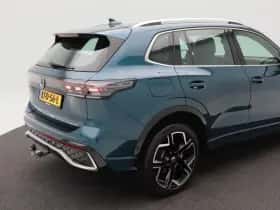 Volkswagen Tiguan (2024) thumbnail 16