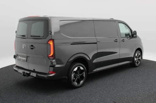Volkswagen Transporter (2026) thumbnail 2