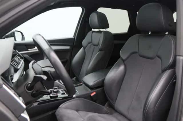 Audi Q5 (2021) thumbnail 6