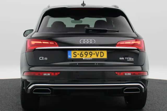 Audi Q5 (2022) thumbnail 6