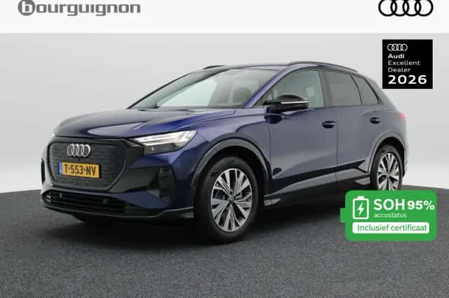 Audi Q4 e-tron (2023) thumbnail 1