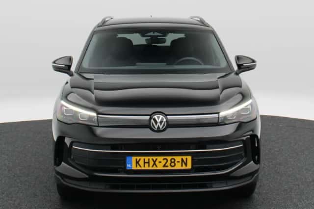 Volkswagen Tiguan (2026) thumbnail 4