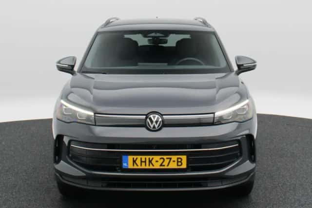 Volkswagen Tiguan (2026) thumbnail 4