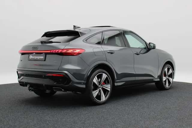Audi Q5 (2026) thumbnail 2