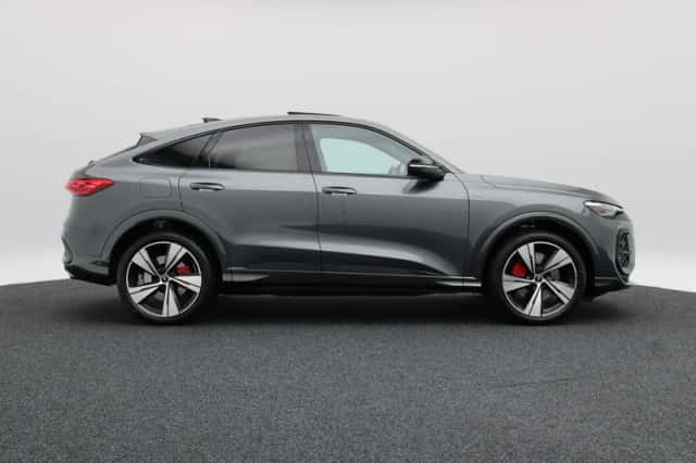 Audi Q5 (2026) thumbnail 6