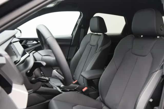 Audi A1 (2025) thumbnail 5