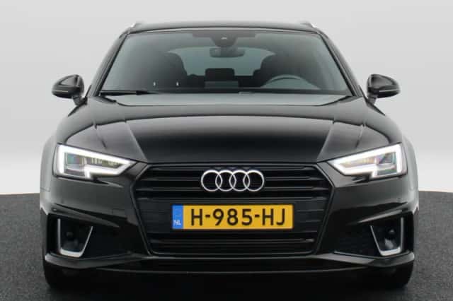 Audi A4 (2020) thumbnail 4