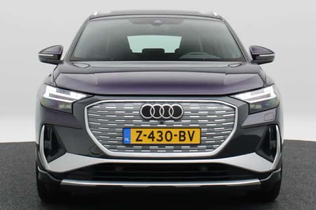 Audi Q4 e-tron (2022) thumbnail 5