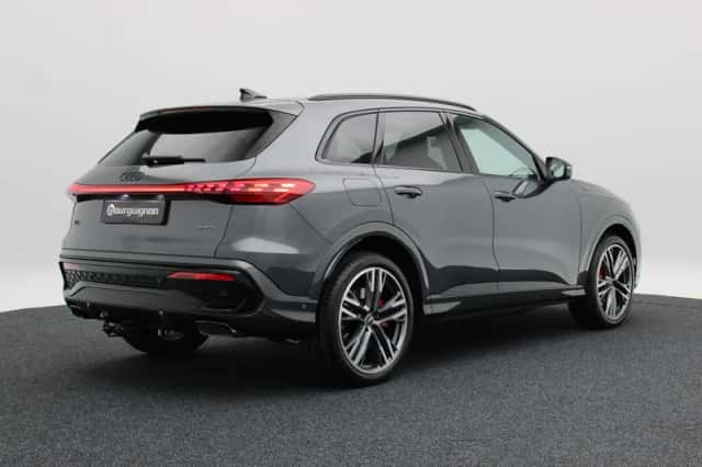 Audi Q5 (2026) thumbnail 2