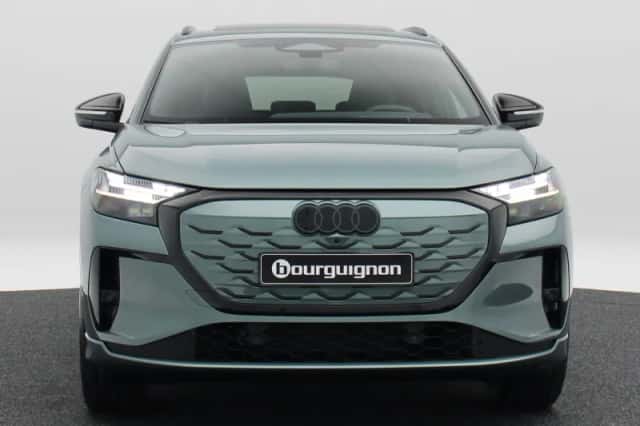 Audi Q4 e-tron (2026) thumbnail 4