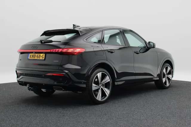 Audi Q5 (2026) thumbnail 2