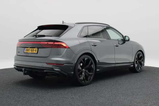 Audi Q8 (2024) thumbnail 3