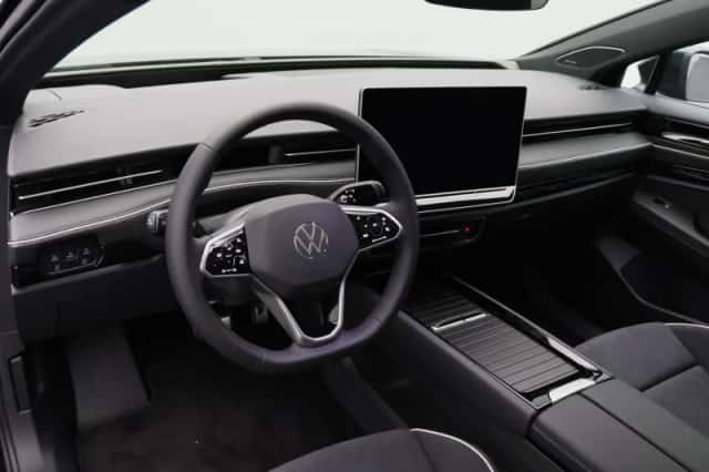 Volkswagen ID.7 (2026) thumbnail 3