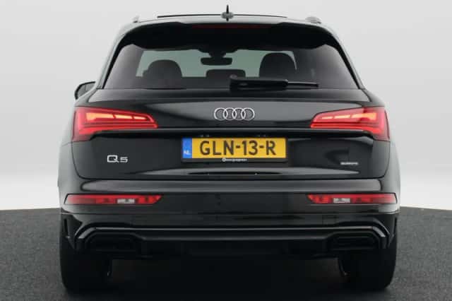 Audi Q5 (2024) thumbnail 5