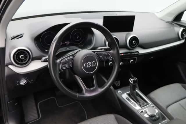 Audi Q2 (2021) thumbnail 3