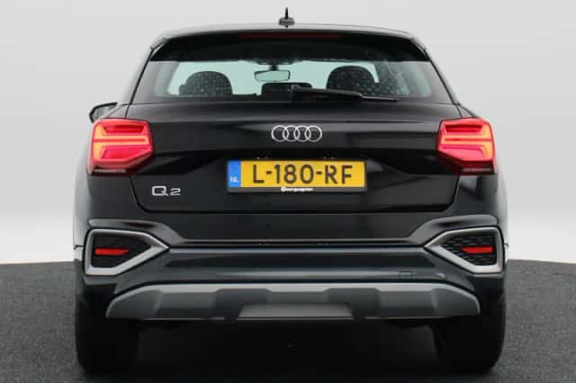 Audi Q2 (2021) thumbnail 6