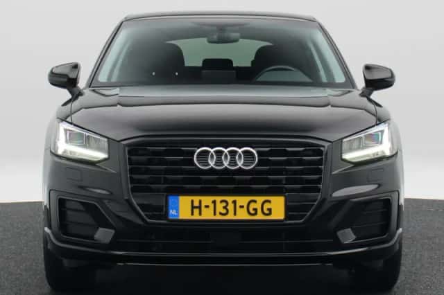 Audi Q2 (2018) thumbnail 4
