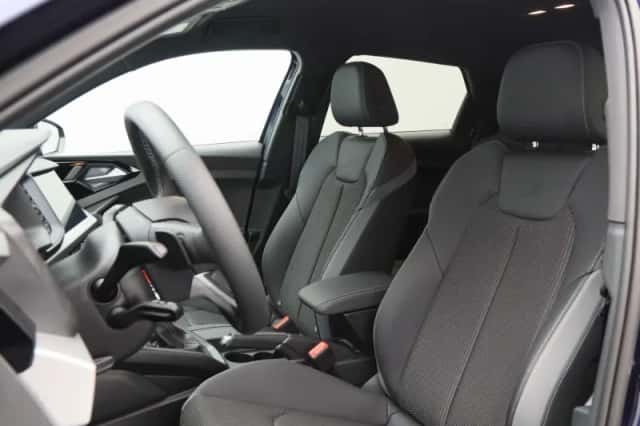 Audi A1 (2025) thumbnail 5