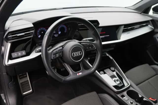 Audi A3 (2021) thumbnail 3