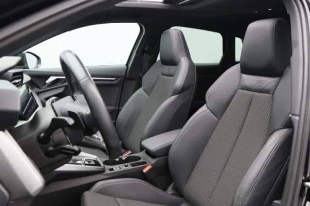 Audi A3 (2021) thumbnail 5