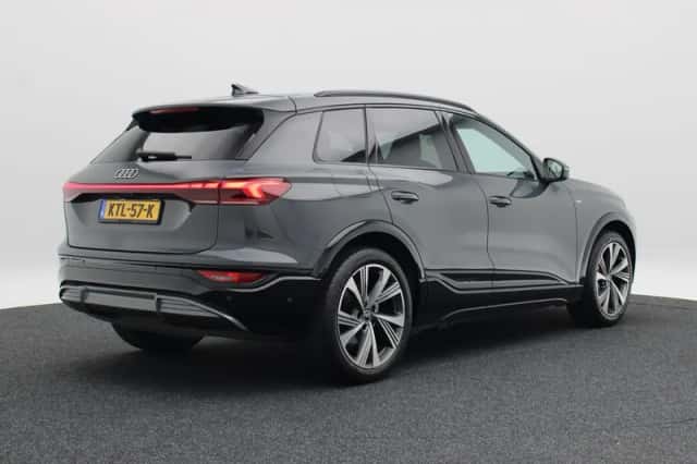Audi Q6 e-tron (2026) thumbnail 3