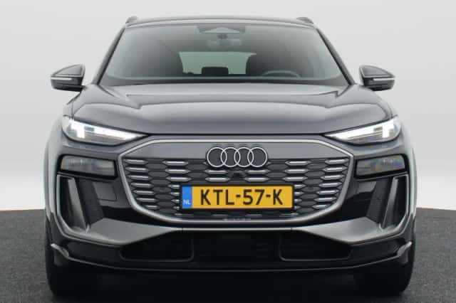 Audi Q6 e-tron (2026) thumbnail 5