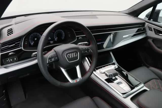 Audi Q7 (2025) thumbnail 4