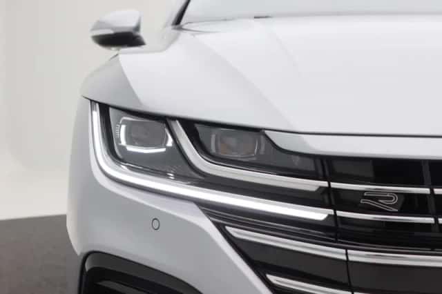Volkswagen Arteon (2023) thumbnail 12