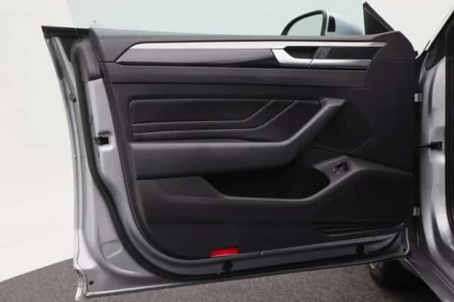 Volkswagen Arteon (2023) thumbnail 25